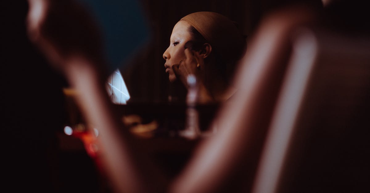 découvrez une routine beauté quotidienne simple et efficace pour révéler votre éclat naturel chaque jour. conseils et astuces adaptés à tous les types de peau.