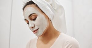 Lire la suite à propos de l’article Soins maison : astuces naturelles pour une peau éclatante en 2025