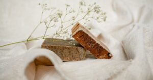 Lire la suite à propos de l’article Soins bio pour peaux sensibles : les meilleurs conseils et routines en 2025